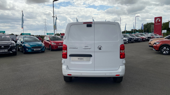 Vauxhall Vivaro L1 Diesel 1.5 Turbo D 120 Pro H1 Van - Image 13